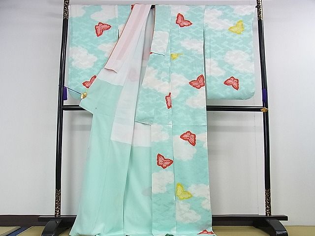 平和屋本店■極上 京都老舗銘店・に志田 小振袖・長襦袢(無双仕立て)セット 絞り雲に蝶 浅葱色地 たとう紙付き 逸品 DZAA1281kh4 - 平和屋
