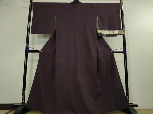 平和屋本店■極上 本場結城紬 重要無形文化財 藤貫謹製 色無地 紫紺色 証紙付き 逸品 DZAA1755kh4 - 平和屋