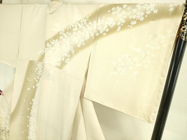 平和屋本店■極上 訪問着 駒刺繍 楓 薄卵色地 暈し染め 金彩 逸品 未使用 DZAA2060kh4 - 平和屋
