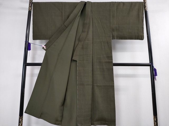 平和屋本店■極上 男性 本場結城紬 重要無形文化財 色無地 千歳茶色 三越扱い 反端・割印付き 逸品 未使用 DZAA2064kh4 - 平和屋