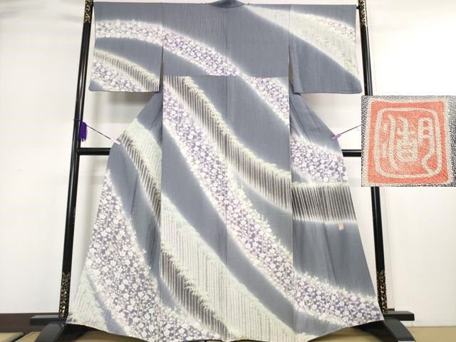 平和屋本店■極上 十日町 名門 滝泰謹製 訪問着 おぼろ染め 襲絞り 相良刺繍 笹竹花文 暈し染め 鈴乃屋扱い 逸品 DZAA2741kh5 - 平和屋