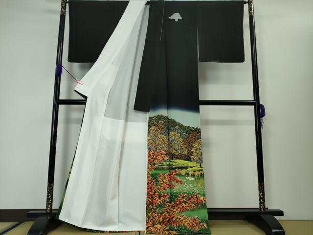 平和屋本店■極上 野口真造 大彦二代目 江戸染繍友禅 黒留袖 刺繍 白鳥 風景樹林文 暈し染め 金糸 高島屋扱い 逸品 未使用 DZAA3467kh5 - 平和屋