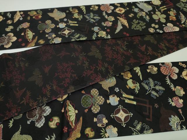 平和屋本店●極上 伝統工芸士 新井寛 両面 半幅帯 唐織 松鶴文様宝尽くし 黒地 逸品 未使用 DZAA3640kh5