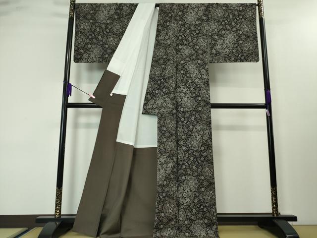 平和屋本店■極上 本場大島紬 12マルキ 古代染色純泥染 情玄 儀兵衛工房 田畑絹織物謹製 証紙付き 逸品 未使用 DZAA3721kh5