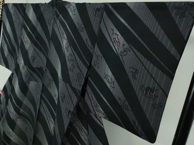平和屋本店■極上 夏物 明石ちぢみ 鳥獣戯画 黒地 証紙付き 逸品 DZAA4019kh5