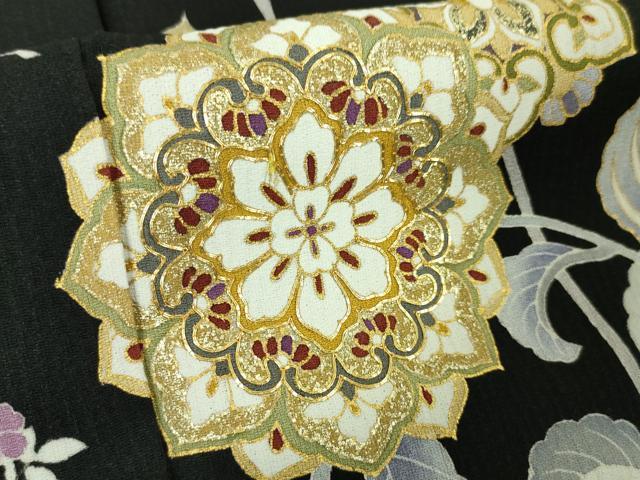 平和屋本店■極上 訪問着 駒刺繍 花唐草文 背抜き仕立て 黒地 金彩 逸品 DZAA4231kh5
