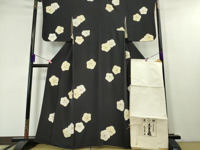 平和屋本店■極上 銀座 志ま亀 小紋 梅文 黒地 金彩 鬼しぼ縮緬 たとう紙付き 逸品 DZAA4286kh5
