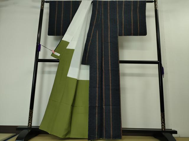 平和屋本店●極上 人間国宝 田中林次 本場結城紬 重要無形文化財 80亀甲 結織苑 やまと誂製 証紙・保証書付き 逸品 未使用 DZAA4633kh5