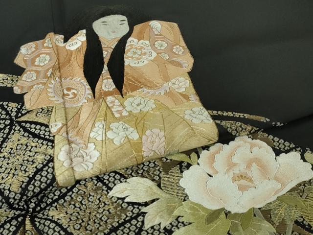 平和屋本店●極上 山口静樹 山口美術織物 訪問着 御衣 錦繍 刺繍 人物 草花 黒地 金糸 冊子付き 逸品 DZAA4995kh5