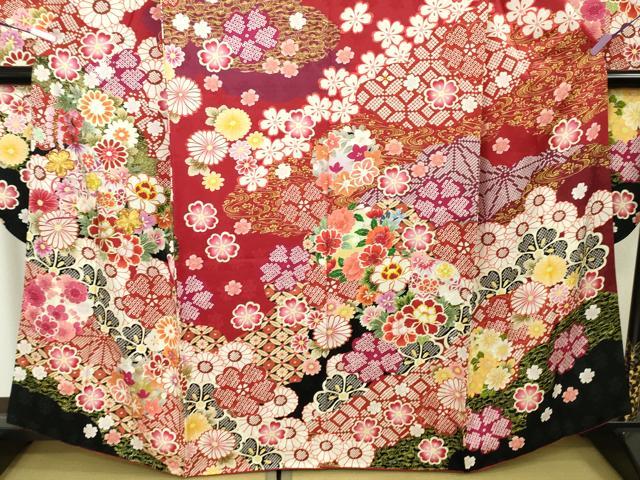 平和屋本店●極上 振袖 駒刺繍 花毬文 暈し染め 金彩 逸品 DZAA5744kh5