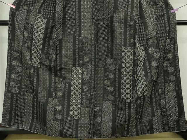平和屋本店■極上 本場縞大島紬 刺し子 総刺繍 名物裂花文 黒地 証紙付き 逸品 DZAA5770kh5