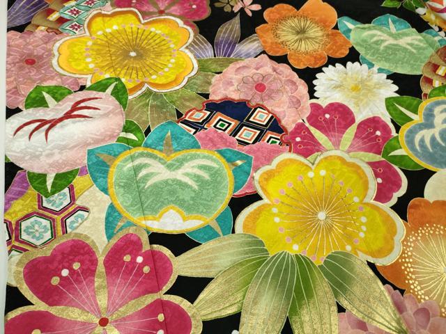 平和屋本店●極上 紫野美術工芸 振袖 吉祥花文 黒地 金彩 逸品 DZAA5945kh5