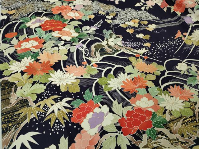 平和屋本店■極上 創業460年・千總 振袖 駒刺繍 立波花松文 鉄紺色地 金彩 松坂屋扱い 逸品 DZAA6222kh5
