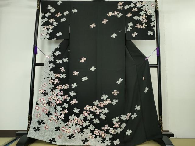 平和屋本店■極上 日本工芸会正会員 大村禎一 訪問着 舞花文 たたき染め 黒地 逸品 DZAA62311kh5