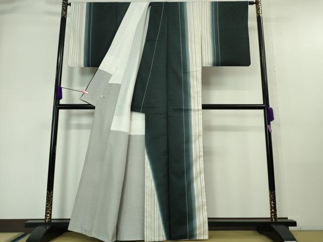 平和屋本店■極上 石川県指定無形文化財 牛首紬 白山工房 手織り 間道 百入茶色地 逸品 DZAA6236kh5