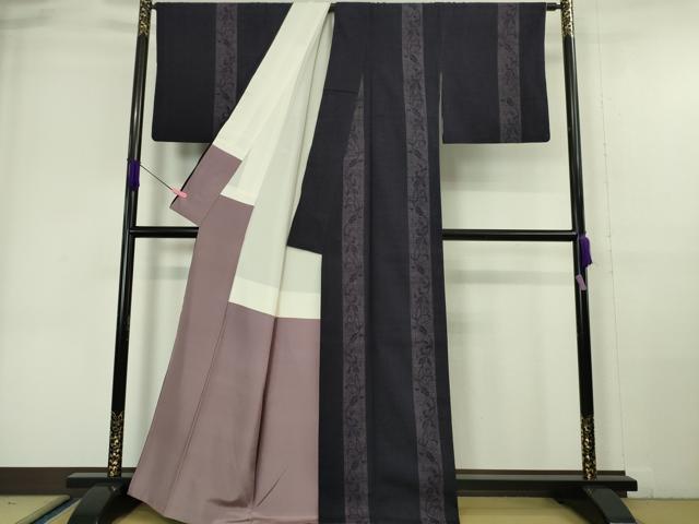 平和屋本店●極上 本場結城紬 重要無形文化財 80亀甲 奥順謹製 唐草間道 紫黒色地 証紙付き 逸品 DZAA6375kh5
