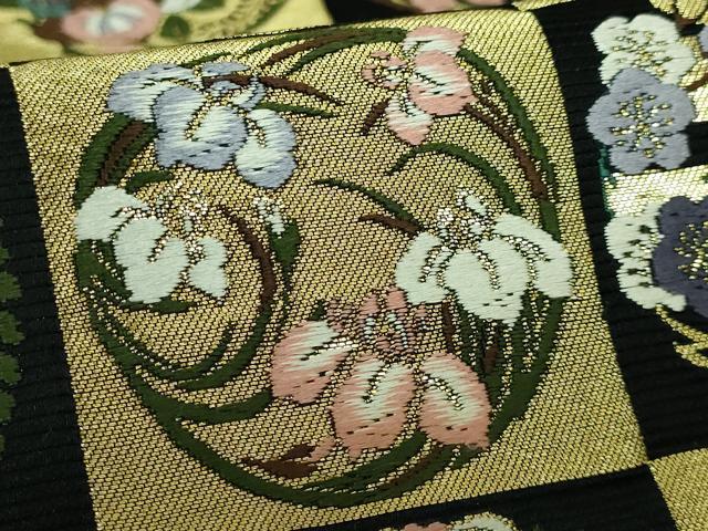 平和屋着物●極上 西陣の老舗 1782年創業 山下織物 六通柄袋帯 唐織 市松取四季花の丸 黒地 金糸 逸品 DZAA6759kh5