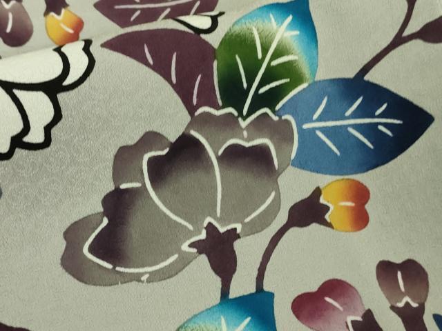 平和屋本店■最高級 城間栄順 本場琉球紅型 訪問着 花唐草文 暈し染め 銀鼠色地 反端付き 逸品 未使用 DZAA6807kh5