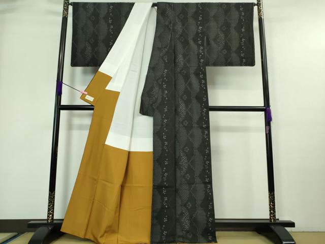 平和屋着物●極上 結城紬 はたおり娘 雪輪 舞桜 黒地 やまと金ラベル 逸品 未使用 DZAA7142kh5
