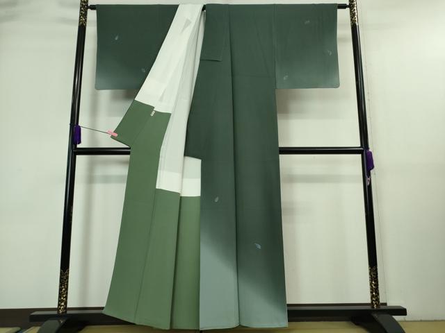 平和屋着物■極上 世界的人形師 辻村寿三郎 ジュサブロー 訪問着 刺繍 舞桜 御召茶色地 暈し染め 金彩 縮緬地 逸品 DZAA7317kh5