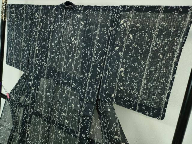 平和屋着物■極上 夏物 夏芭蕉 紗紬 天然繭 舞葉文 白新染織謹製 濃藍色地 証紙付き 逸品 未使用 DZAA7327kh5