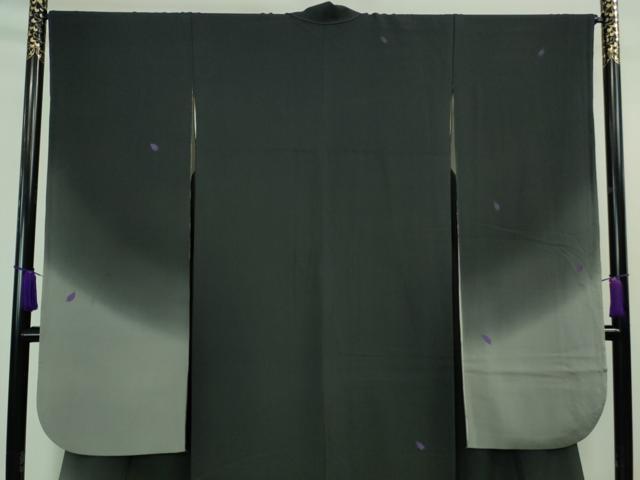 平和屋着物●極上 世界的人形師 辻村寿三郎 ジュサブロー 振袖 舞桜 羊羹色地 暈し染め 鬼しぼ縮緬 逸品 DZAA7367kh5