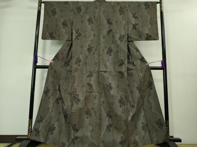 平和屋着物●極上 本場大島紬 7マルキ 草花文 逸品 DZAA7830kh5