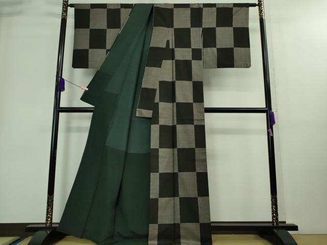 平和屋着物●極上 本場大島紬 7マルキ 市松文様 逸品 DZAA8905kh5