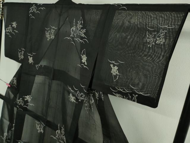 平和屋着物*極上 夏物 絹芭蕉 紗紬 鳥獣戯画 黒地 逸品 DZAA9164kh5