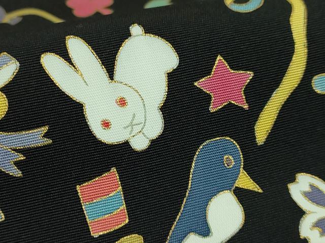 平和屋着物■極上 塩瀬 九寸名古屋帯 クラッカー 兎 ペンギン 苺 黒地 金彩 逸品 DZAA9292kh5