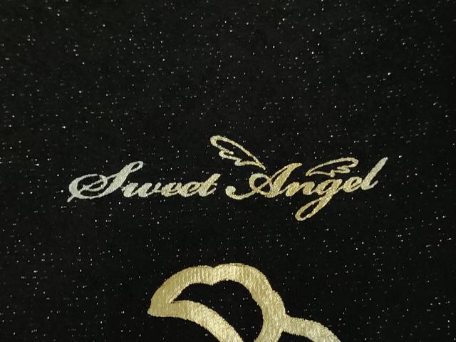 平和屋着物●極上 振袖 刺繍 SweetAngel 舞花文 暈し染め 黒地 金彩 銀通し地 逸品 DZAA9695kh5