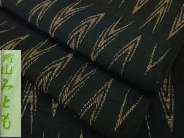 平和屋本店▽極上 青山みとも お召 単衣 絣柄 黒地 逸品 DZAB0135kh5