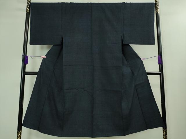 平和屋本店▽極上 男性 本場結城紬 重要無形文化財 単衣 100亀甲 総詰め 濃藍色地 逸品 DZAB0362kh5