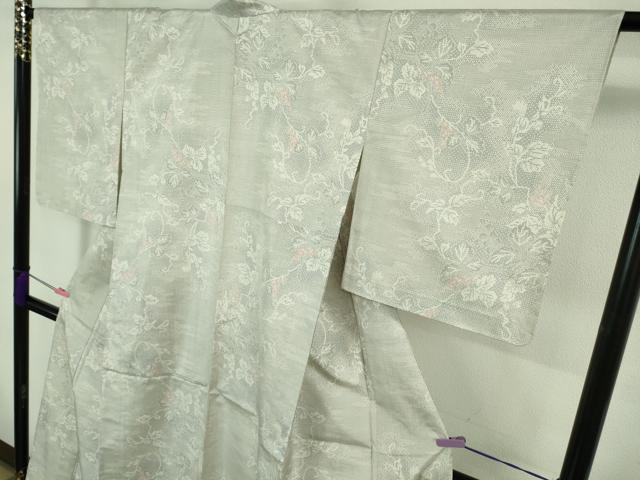 平和屋着物▽極上 本場大島紬 白大島 単衣 100亀甲 蔦の葉文 逸品 未使用 DZAB0615kh5