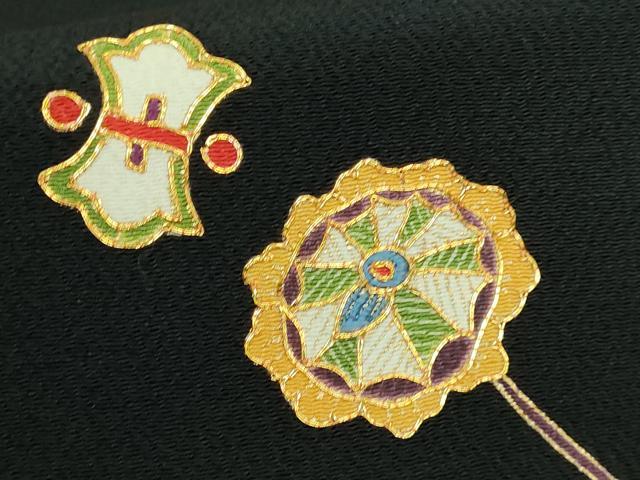 平和屋着物●極上 銀座越後屋 九寸名古屋帯 駒刺繍 宝尽くし 黒地 金糸 鬼しぼ縮緬 逸品 DZAB0746kh5
