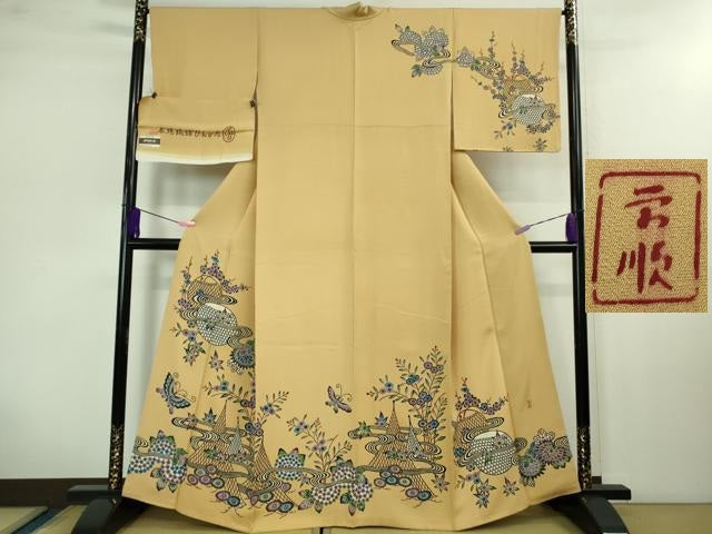 平和屋本店■最高級 城間栄順 本場琉球紅型 訪問着 舞蝶花文 飴色地 反端付き 逸品 DZAB0754kh5