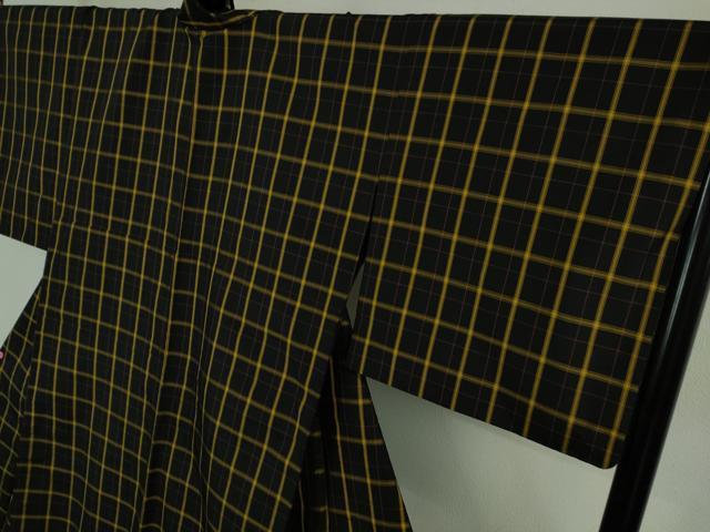 平和屋本店▽極上 黄八丈 黒八丈 紬 単衣 格子 やまと誂製 逸品 DZAB0821kh5