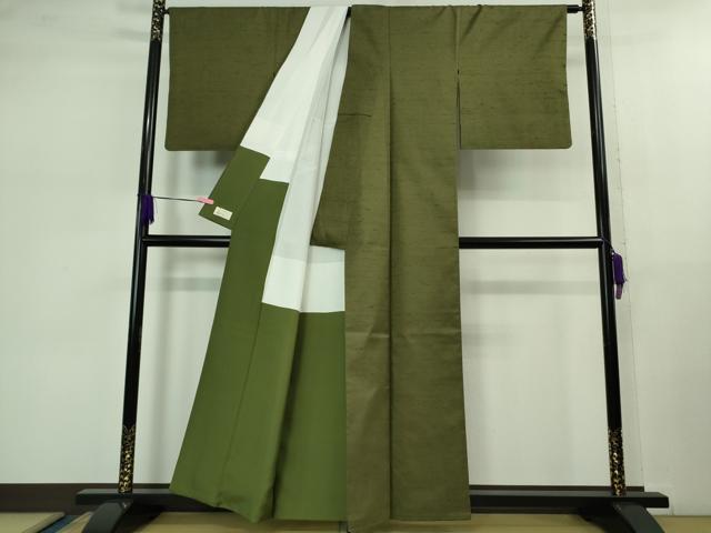 平和屋着物●極上 石川県指定無形文化財 牛首紬 白山工房 手織り 色無地 藍媚茶色 やまと金ラベル 証紙付き 逸品 DZAB1023kh5