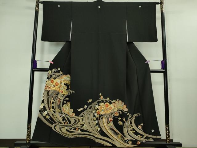 平和屋本店■極上 創業460年・千總 黒留袖 駒刺繍 宝尽くし 立波松文 金彩 高島屋扱い 逸品 DZAB1143kh5