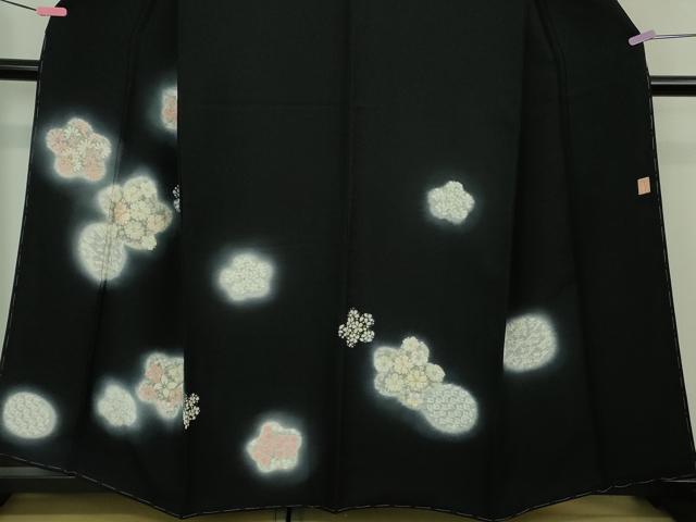 平和屋着物●極上 十日町 名門 滝泰謹製 訪問着 相良刺繍 駒刺繍 舞花文 黒地 暈し染め 金銀糸 逸品 未使用 DZAB1144kh5