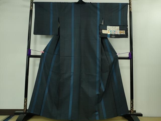平和屋着物●極上 紺九 四代目 森義男 本藍染 本場大島紬 9マルキ 古代染色純泥染 伊集院リキ商店謹製 証紙付き 逸品 DZAB1736kh5
