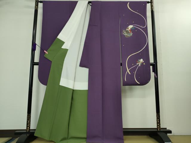 平和屋本店●極上 世界的人形師 辻村寿三郎 ジュサブロー 振袖 兎と亀 葡萄色地 鬼しぼ縮緬 逸品 DZAB2445kh6