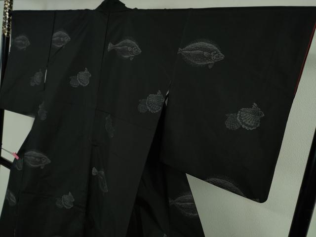 平和屋着物●極上 本場大島紬 地空 魚 貝殻 黒地 さが美扱い 逸品 DZAB2520kh6