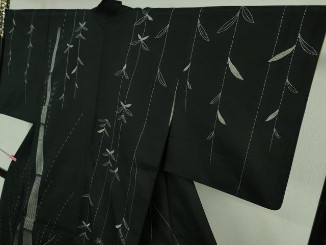 平和屋着物●極上 訪問着 紬 刺し子 総刺繍 人物 蓑笠 枝垂れ柳 黒地 逸品 DZAB2792kh6