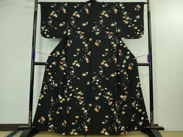 平和屋着物●極上 小紋 桜楓文 黒地 鬼しぼ縮緬 金彩 松坂屋扱い 逸品 DZAB2850kh6