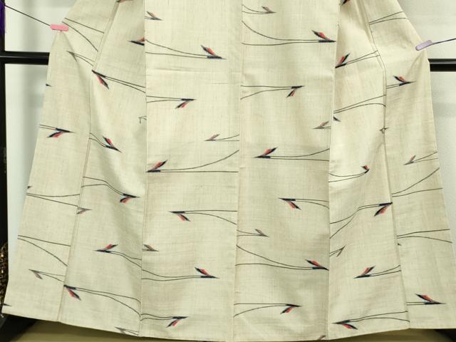 平和屋着物●極上 小千谷紬 伝統工芸士 池田藍香 川井幸子 飛鶴文 証紙付き 逸品 未使用 DZAB3047kh6