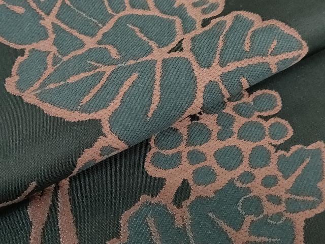 平和屋着物●極上 全通柄袋帯 ART Nouveau Designs 葡萄蔦の葉文 黒地 逸品 DZAB3132kh6
