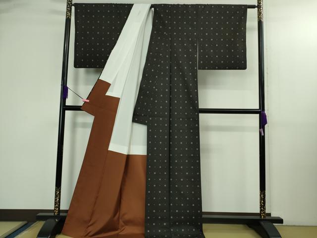 平和屋本店●極上 本場大島紬 9マルキ 黒地 逸品 DZAB3268kh6