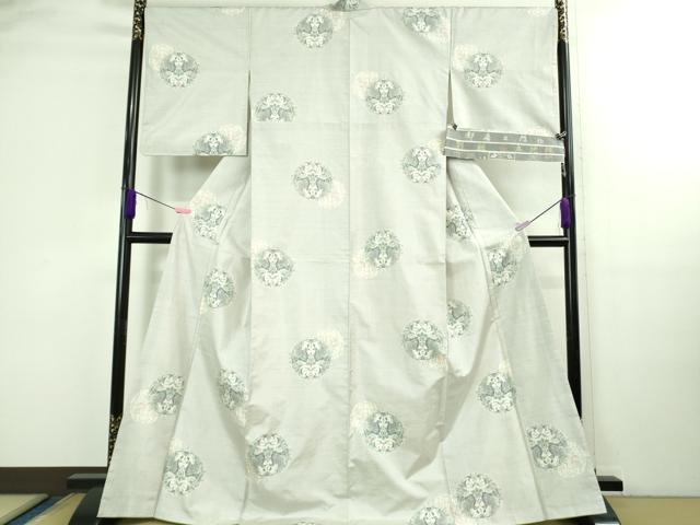 平和屋本店●極上 都喜ヱ門 本場大島紬 白大島 7マルキ 双鳥文 藤絹織物謹製 反端付き 逸品 DZAB3270kh6