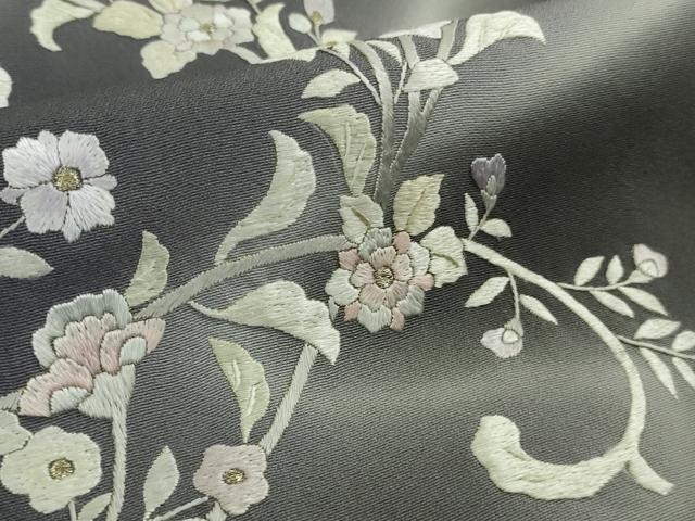 平和屋本店●極上 訪問着 総手刺繍 草花文 暈し染め 黒紅色地 銀糸 逸品 DZAB3297kh6